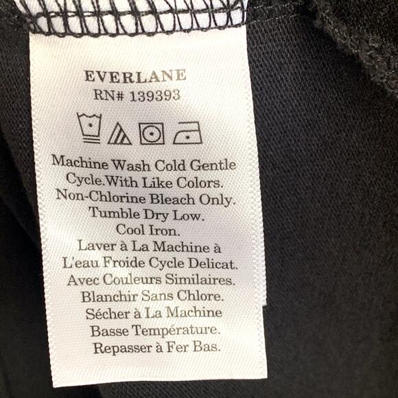 NWT Everlane Uniform The Premium-Weight Long-Sleeve Crew Tee in Black - Picture 6 of 11